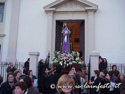 processione-delladdolorata-il-venerdi-precedente-la-domenica-delle-palme-uscita-della-madonna