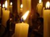 84-le-candele-accese-dai-devoti-fedeli