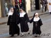 79-alcune-monachelle-in-processione