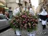 47-lomaggio-floreale-in-processione