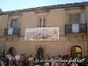 98-gli-addobbi-nelle-case-adiacenti-la-chiesa