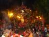 arrivo-in-parrocchia-i-turiferai-attendono-che-il-crocifisso-arrivi-nel-sacrato