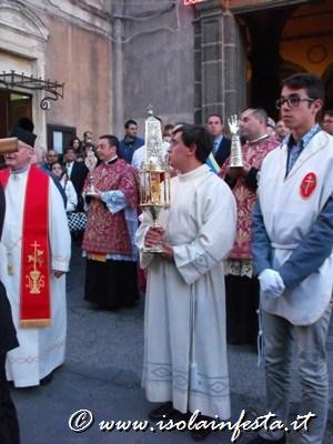 salfio2014processionereliquie-trecastagni (25)
