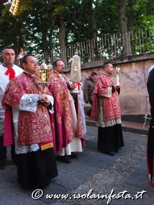 salfio2014processionereliquie-trecastagni (27)