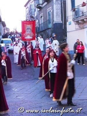 salfio2014processionereliquie-trecastagni (33)