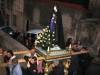 27-il-simulacro-della-madonna-addolorata-in-processione-lungo-la-stada-del-calvario-giampilieri-10-04-09